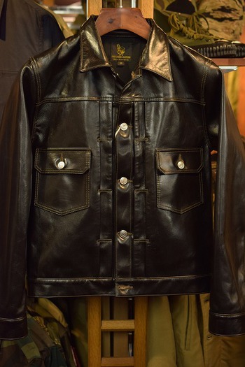 FINE CREEK LEATHERS VIRGINIA BEACH 残り1枚