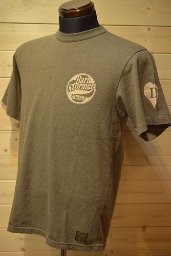 デラックスウエア　別注Tシャツ残り1枚