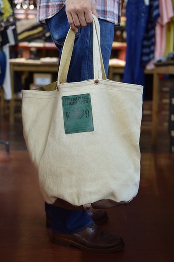 COLIMBO FIELD BARREL-TOTE LINEN
