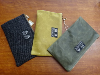 コリンボ　HINSON　BANK BAG