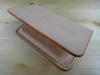 ダリーズ　ID CASE　入荷