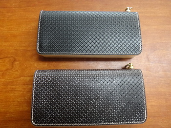 オーパス　UK型押しロングウォレット　再入荷