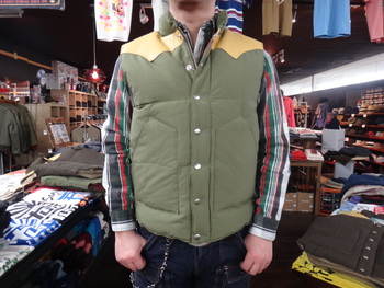 シュガーケーン　ダウンベスト　入荷