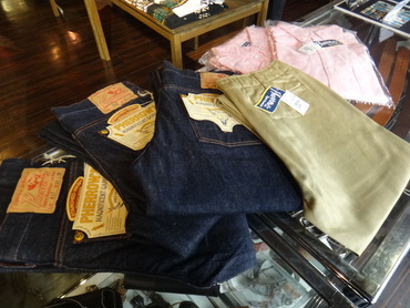 フェローズ　定番商品　再入荷