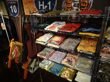 Tシャツコーナー