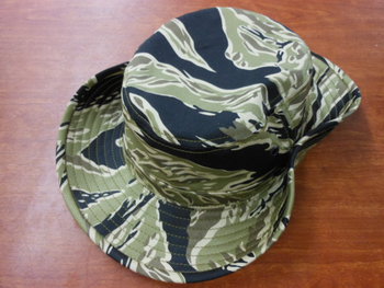 リアルマッコイズ　TIGER TEN-GALLON HAT入荷