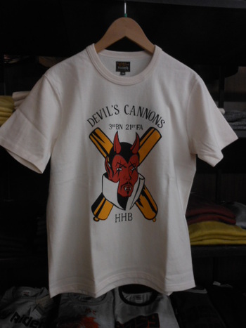 リアルマッコイズ　ミリタリーTシャツ　DVIL`S CANNONS　入荷