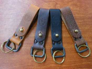 コリンボ　HINSON　“DOUGBOY’S STRAP CONNECTOR”