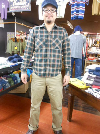 デラックスウエア　中空糸ネルシャツ　ＨＶ-14　HOLLOW SERGE　入荷