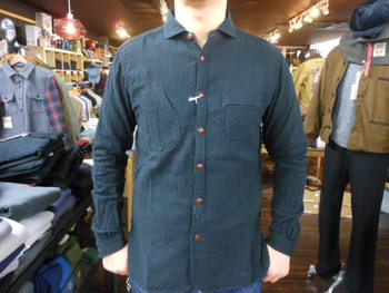 コリンボ　Long Island Trapper‘s Shirts　黒　入荷