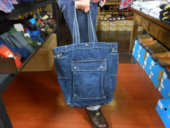 ウエス　デニムトートバック　入荷