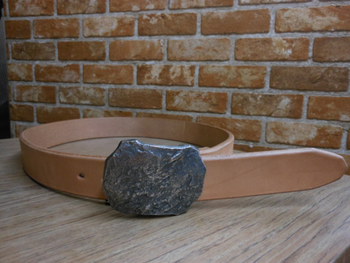 マニフォールド　SWORD TIP BELT　経年変化