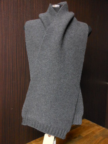 ジョングラッコー　マフラーSavior Light　Charcoal Grey　ご紹介
