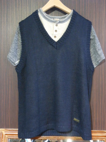 コリンボ　SOUTH STREET KNIT Vest　Lサイズございます