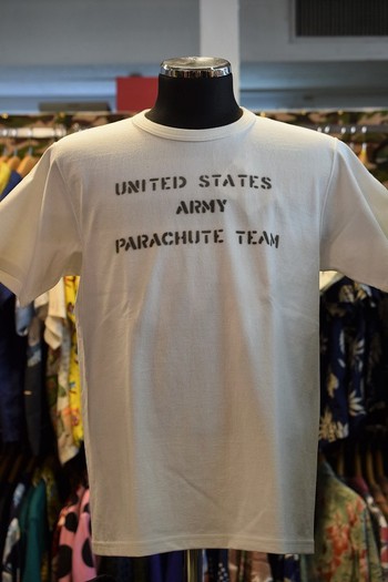 REAL McCOYS  MC20012 U.S. ARMY PARACHUTE TEAM Tシャツ
