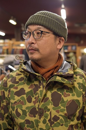 コリンボ　 FIRELIGT NECK WARMER 　連日のご紹介となります