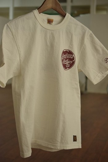 デラックスウエア　ロゴT　入荷