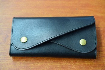 ダッパーズ　Double Flap Wallet 入荷です。