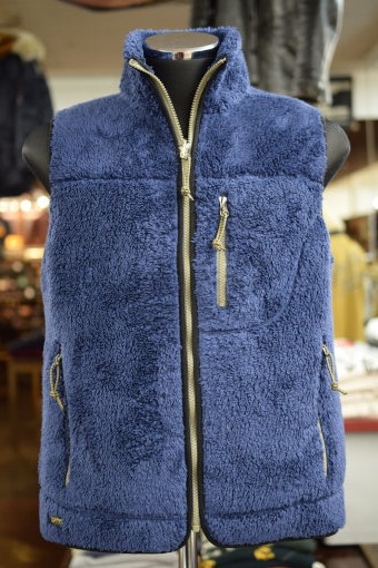 COLIMBO MT.MERCY PILE VEST　Lのみ在庫ございます