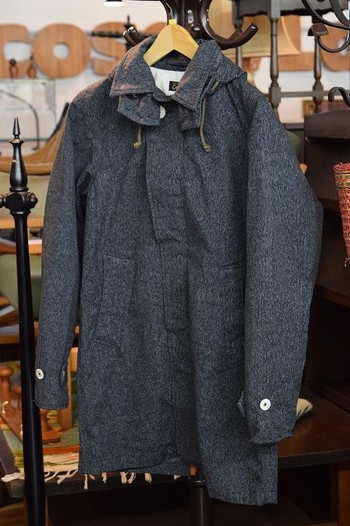 コリンボ　LIGHT HOODY COAT　入荷