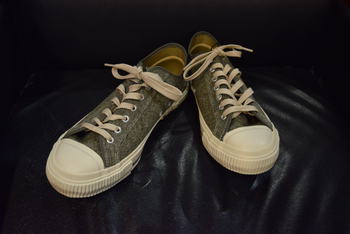 ナイジェルケーボン　ARMY TRAINERS　入荷です