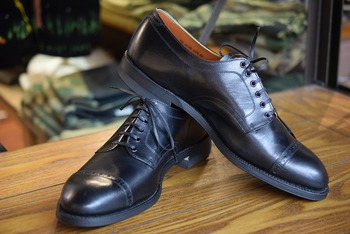 スクーブ OLD KANGAROO’S LOW BLACK
