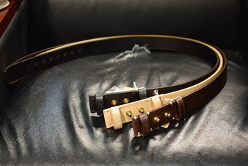 コリンボ HAFKINGER SADDLE BELT 入荷です。