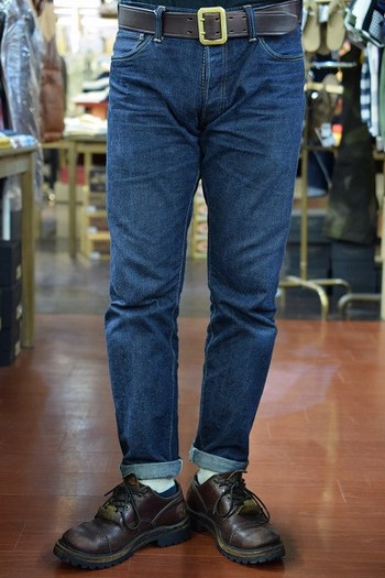ピュアブルージャパン　 13.5oz 左綾テーパードスリムXX-011　初洗い