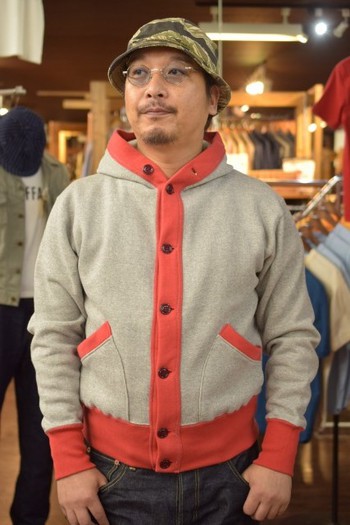クッシュマン　別注スウェット計画　何色にしようかな???