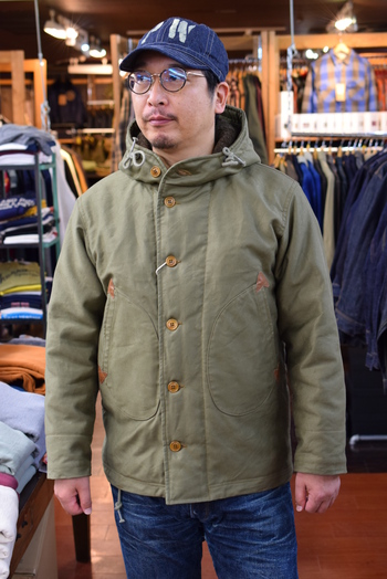 コリンボ　2018年オブザーバーパーカー　入荷です