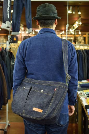 サムライ　デニムショルダーバッグ　入荷