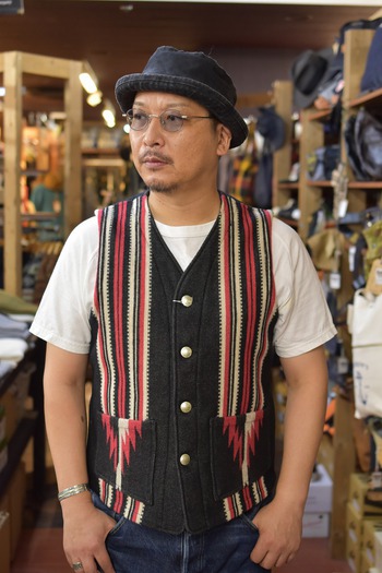 シュガーケーン　NATIBE AMERICAN VEST  入荷です