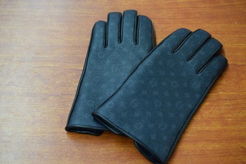 グラッドハンド　モノグラムグローブ　入荷です