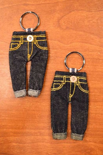 ダルチザン デニムキーホルダー 再入荷