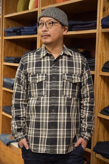 JOHN GLUCKOW JG53126 The Everyday Work Shirt ブラック ご紹介