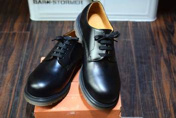 再考 PHERROW’S 16W-CAPPED-DERBY ブラック