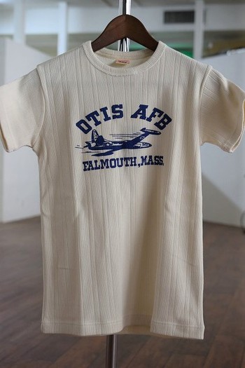リアルマッコイズ 針抜きプリントTシャツ