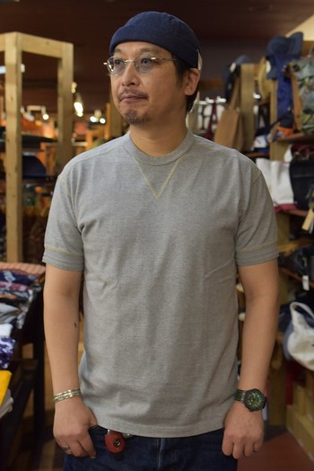 俺のTシャツ PHERROW’S PCT1-S VガゼットTシャツ  アッシュグレー入荷