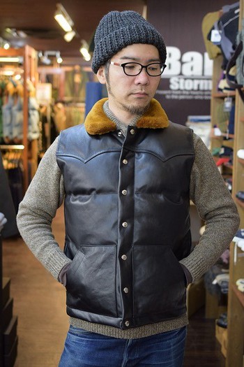 お早めにどうぞ　リアルマッコイズ　HORSEHIDE DOWN VEST