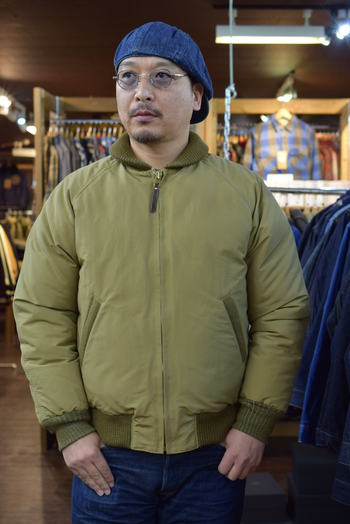 コリンボ  GENERAL DOWN JACKET BEIGE 入荷です