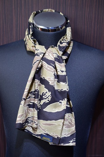 リアルマッコイズ　TIGER CAMOUFLAGE SCARF　ご紹介