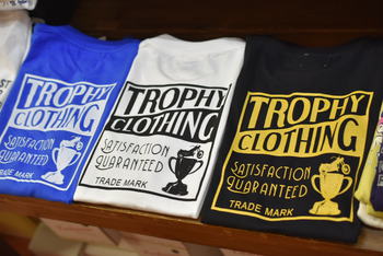 トロフィークロージング　KID`S　Tシャツ　入荷です。