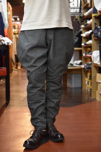 リアルマッコイズ　DOUBLE DIAMONDO DOBBY CLOTH RIDING BREECHES 入荷です