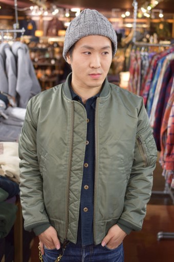 フェローズ　MA1 入荷