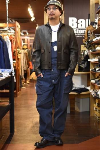 リアルマッコイズ MJ19024 30’s SPORTS JACKET DILLINGR BK を着る