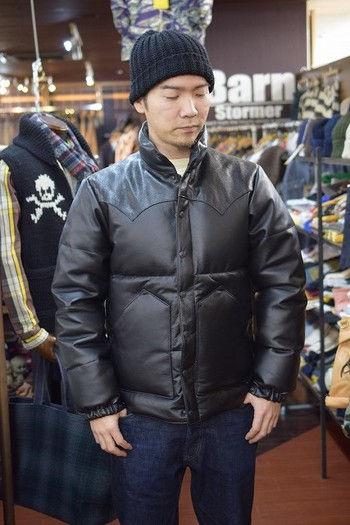 最強のアウター見参　ダウンジャケット