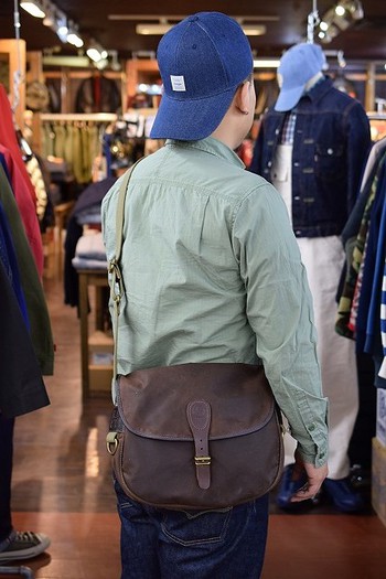 COLIMBO HINSON　ショルダーバッグ