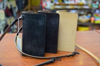 コリンボ　　ストックマンズロングウォレット　入荷