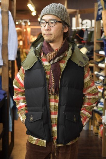 お宝　コリンボ　CLIMBERS DOWN VEST
