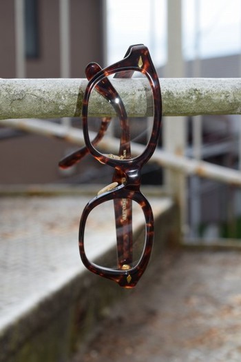 GLAD HAND × 丹羽雅彦 J-IMMY GLASSES ORNAMENT GOLD×AMBER　